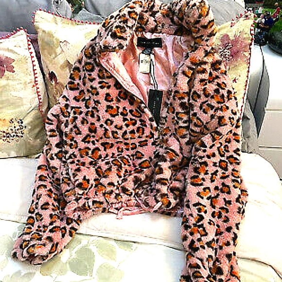 PINK VICTORIA'S SECRET Leopard Cheetah Fur Zip Teddy Bomber Jacket NWT - Picture 4 of 15